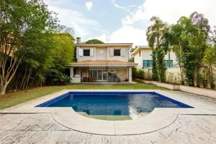 Sobrado com 3 Quartos para alugar, 350m² no Vila Tramontano, São Paulo