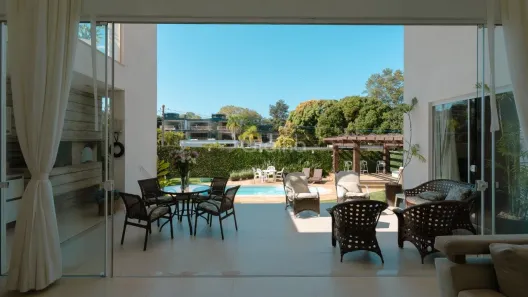 Casa com 6 Quartos à venda, 340m² no Cacupé, Florianópolis