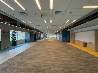 Imóvel Comercial para alugar, 1602m² no Parque Industrial Tomas Edson, São Paulo