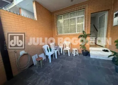 Casa de Condomínio com 2 Quartos à venda, 68m² no Portuguesa, Rio de Janeiro