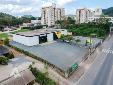 Galpão/Depósito/Armazém para alugar, 300m² no Garcia, Blumenau