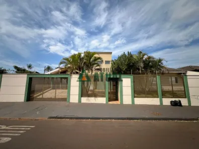 Casa com 3 Quartos à venda, 300m² no Califórnia, Londrina