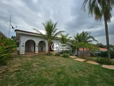 Casa com 3 Quartos para alugar, 303m² no Vila Jones, Americana