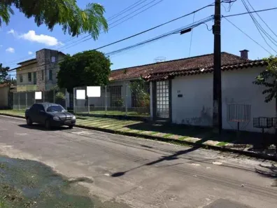 Imóvel Comercial com 5 Quartos à venda, 810m² no Flores, Manaus