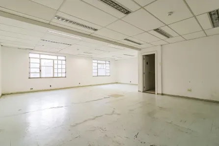 Ponto Comercial para alugar, 102m² no República, São Paulo
