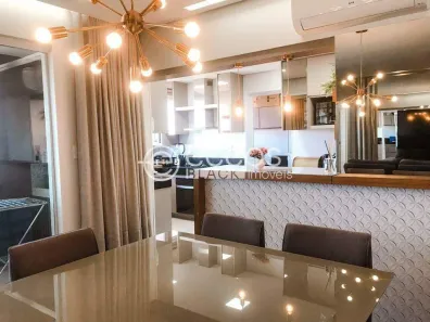 Apartamento com 3 Quartos para alugar, 102m² no Segismundo Pereira, Uberlândia
