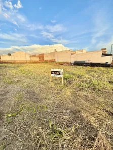 à venda, 472m² no Jardim Munique, Maringá