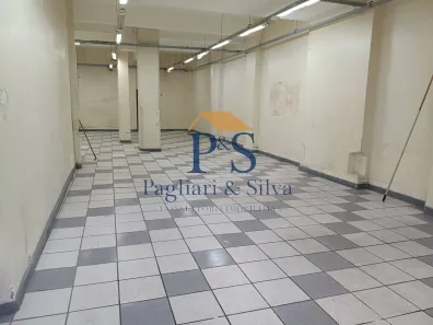 Ponto Comercial para alugar, 150m² no Vila Isabel, Rio de Janeiro