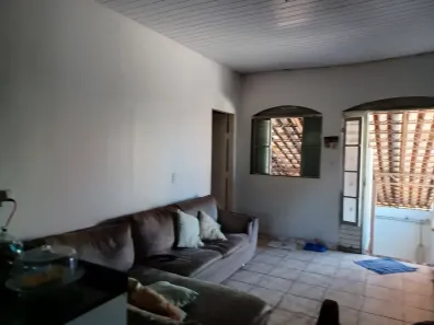 Sobrado com 5 Quartos à venda, 240m² no Areal, Brasília