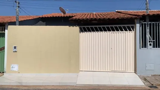 Casa com 2 Quartos à venda, 127m² no Setor de Chácaras Anhangüera A, Valparaíso de Goiás