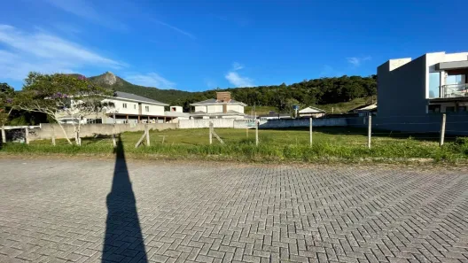 Lote/Terreno à venda, 1088m² no Sertão do Maruim, São José
