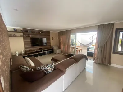 Casa de Condomínio com 4 Quartos à venda, 220m² no Interlagos, São Paulo