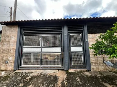 Casa com 2 Quartos à venda, 70m² no Núcleo Habitacional Presidente Jânio da Silva Quadros, Marília