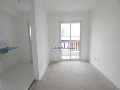 Apartamento com 2 Quartos para alugar, 43m² no Jardim Santa Rosa, Taboão da Serra