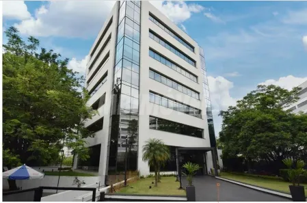 Prédio Comercial com 10 Quartos para alugar, 9852m² no Santo Amaro, São Paulo