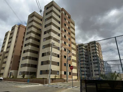 Apartamento com 3 Quartos para alugar, 66m² no Candeias, Vitória da Conquista