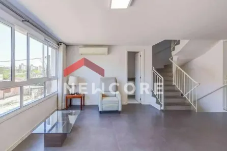 Casa com 3 Quartos à venda, 255m² no Camaquã, Porto Alegre