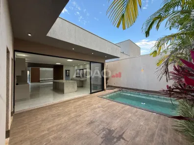 Casa de Condomínio com 4 Quartos à venda, 220m² no Residencial Goiânia Golfe Clube, Goiânia
