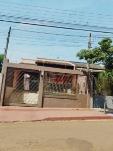 Casa com 2 Quartos à venda, 96m² no Colúmbia, Londrina