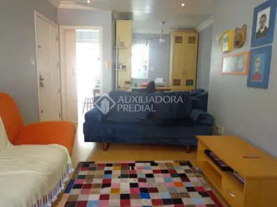 Apartamento com 2 Quartos à venda, 70m² no Mont Serrat, Porto Alegre