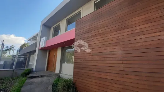 Imóvel Comercial à venda, 378m² no Três Figueiras, Porto Alegre