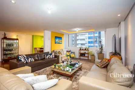 Apartamento com 4 Quartos à venda, 175m² no Água Verde, Curitiba