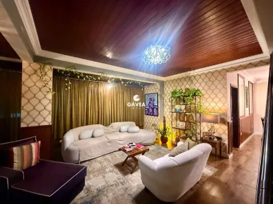 Casa com 3 Quartos à venda, 242m² no Embaré, Santos