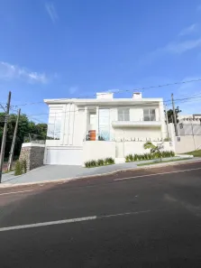 Sobrado com 2 Quartos à venda, 310m² no Centro, Cascavel