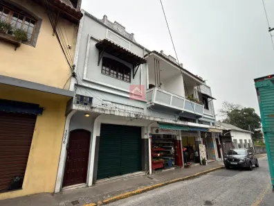 Apartamento com 2 Quartos para alugar, 55m² no Morin, Petrópolis
