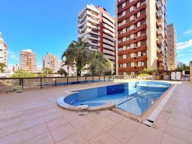 Apartamento com 4 Quartos à venda, 135m² no Centro, Florianópolis