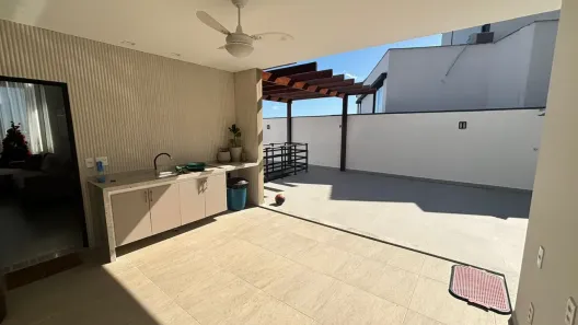 Casa de Condomínio com 3 Quartos à venda, 207m² no Lagoa, Macaé