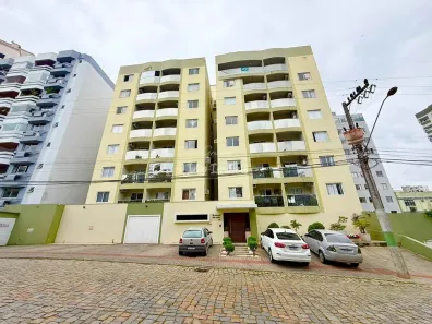 Apartamento com 4 Quartos para alugar, 140m² no Centro I, Brusque