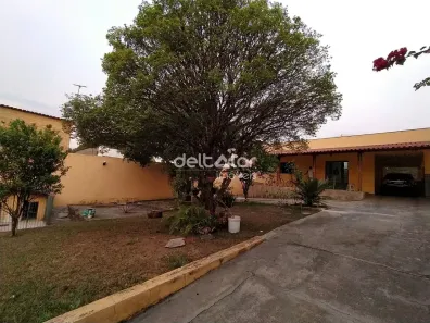 Casa com 3 Quartos à venda, 200m² no Mantiqueira, Belo Horizonte