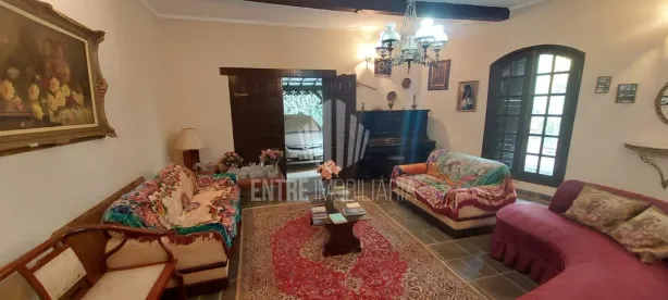 Casa com 3 Quartos à venda, 629m² no Arruamento Fain José Feres, Campinas