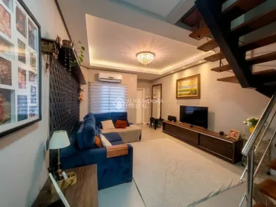 Casa com 2 Quartos à venda, 96m² no Guarujá, Porto Alegre