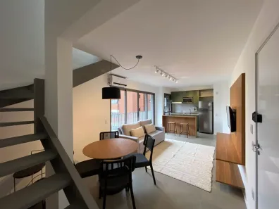 Apartamento com 2 Quartos para alugar, 85m² no Moema, São Paulo
