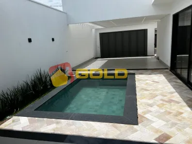 Casa com 4 Quartos à venda, 178m² no Novo Mundo, Uberlândia