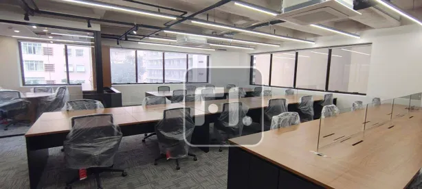 Sala Comercial para alugar, 150m² no Consolação, São Paulo