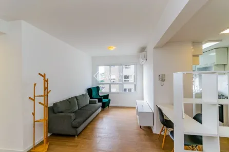 Apartamento com 2 Quartos para alugar, 55m² no Jardim Carvalho, Porto Alegre