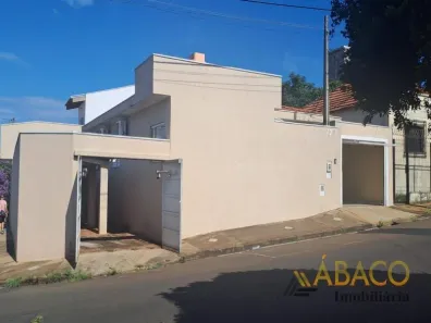 Casa com 3 Quartos à venda, 176m² no Jardim Ricetti, São Carlos