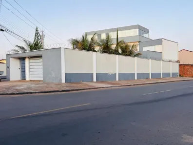 Casa com 5 Quartos à venda, 600m² no Vila Santos Dumont, Aparecida de Goiânia