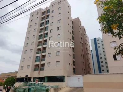 Apartamento com 2 Quartos para alugar, 65m² no Presidente Roosevelt, Uberlândia