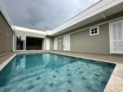 Casa com 3 Quartos à venda, 244m² no Jardim Aeroporto, Bauru