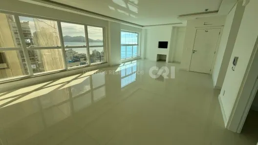 Apartamento com 4 Quartos à venda, 179m² no Meia Praia, Itapema