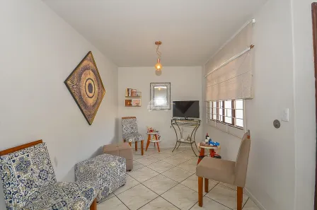 Sobrado com 3 Quartos à venda, 140m² no Vista Alegre, Curitiba