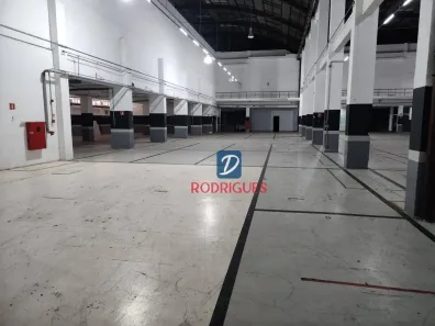 Galpão/Depósito/Armazém para alugar, 1771m² no Rudge Ramos, São Bernardo do Campo