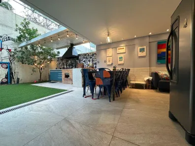Casa de Condomínio com 4 Quartos à venda, 250m² no Vila Romana, São Paulo