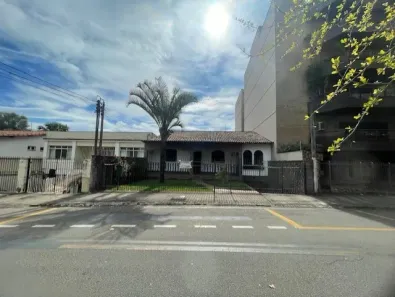 Casa com 4 Quartos à venda, 450m² no São João, Volta Redonda