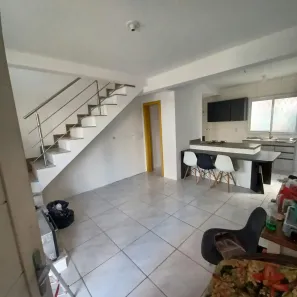Sobrado com 2 Quartos à venda, 63m² no Tarumã, Viamão