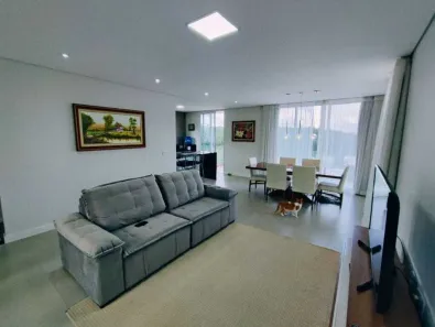 Casa com 3 Quartos à venda, 300m² no Fazenda Rodeio, Mogi das Cruzes